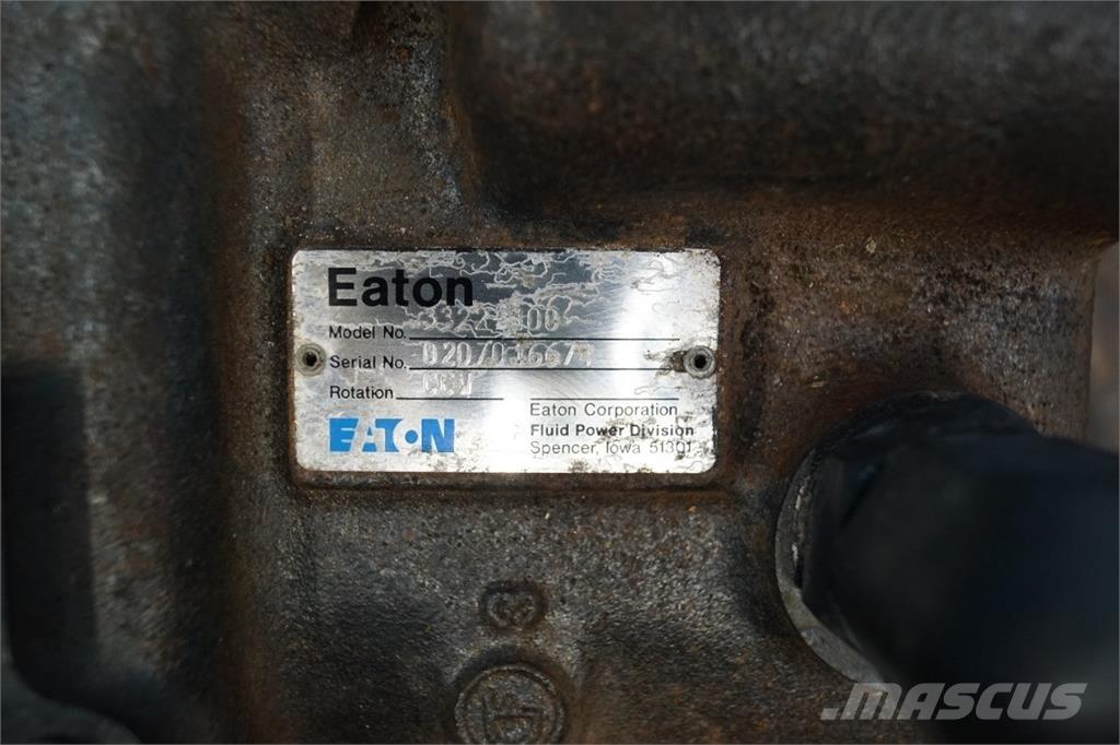 CASE 8010 Hidraulikos įrenginiai