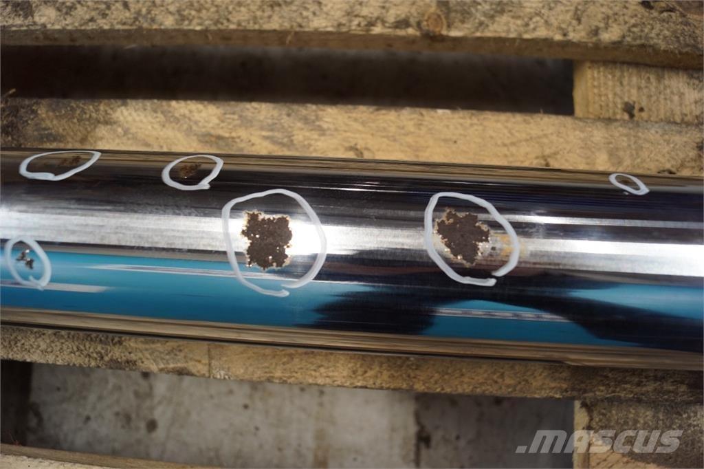 CASE 8010 Hidraulikos įrenginiai