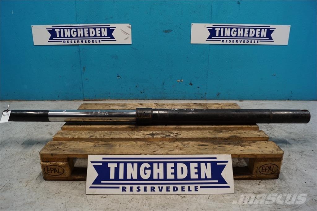 CASE 8010 Hidraulikos įrenginiai