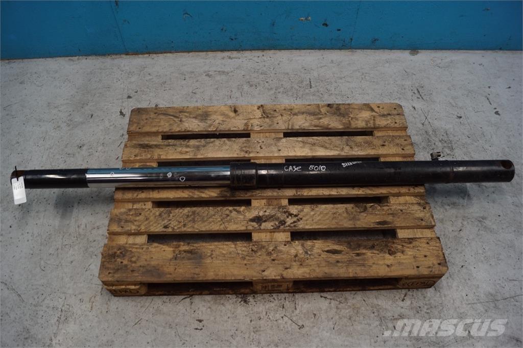 CASE 8010 Hidraulikos įrenginiai