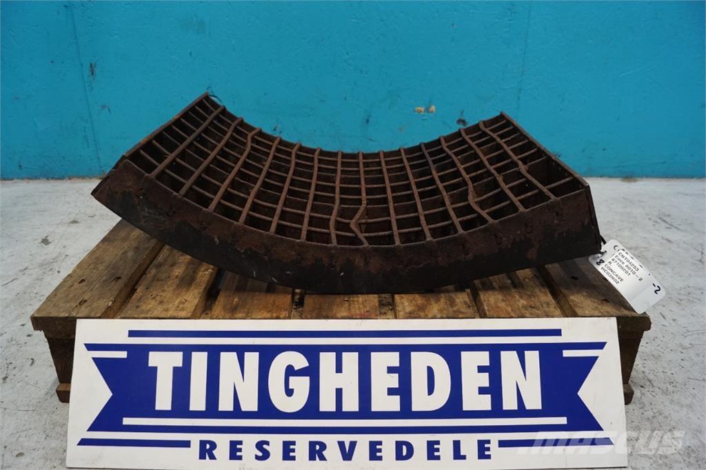 CASE 8010 Derliaus nuėmimo kombainų priedai