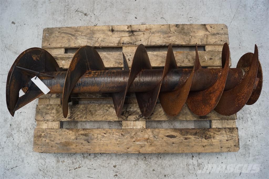 CASE 8010 Derliaus nuėmimo kombainų priedai