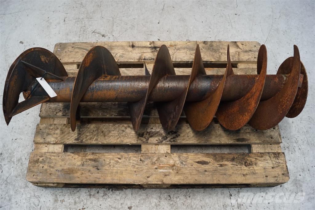 CASE 8010 Derliaus nuėmimo kombainų priedai