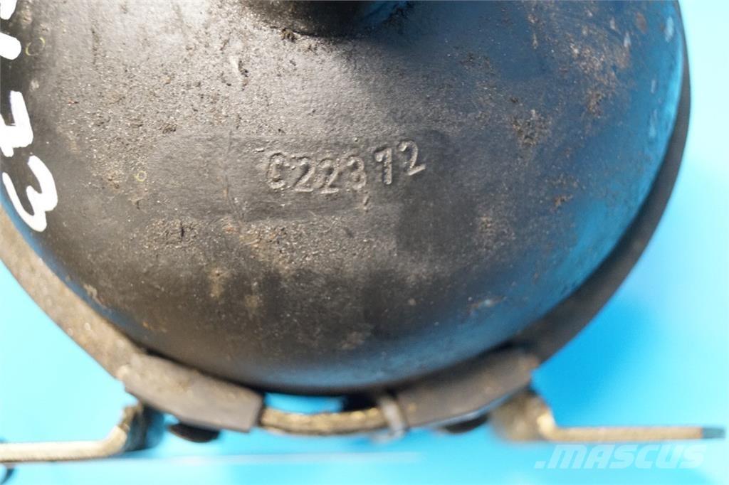 CASE 8010 Hidraulikos įrenginiai