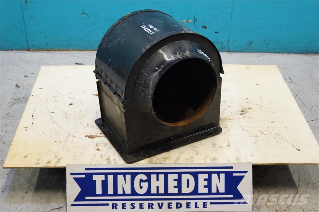 CASE 8010 Derliaus nuėmimo kombainų priedai