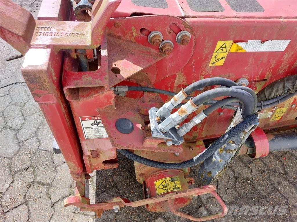 CASE 8010 Derliaus nuėmimo kombainų priedai