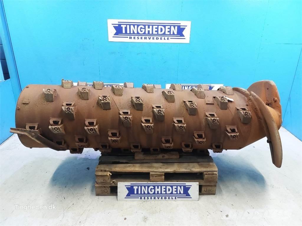 CASE 8010 Derliaus nuėmimo kombainų priedai