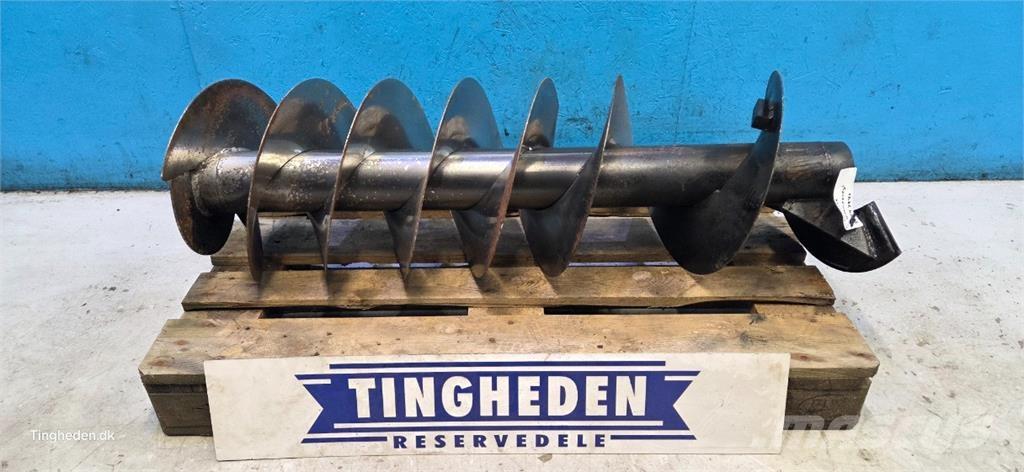 CASE 8010 Derliaus nuėmimo kombainų priedai