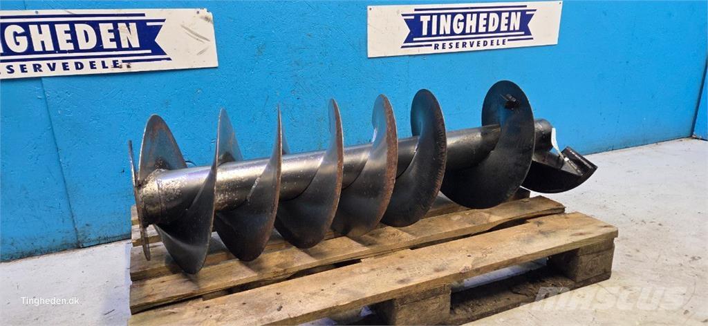 CASE 8010 Derliaus nuėmimo kombainų priedai