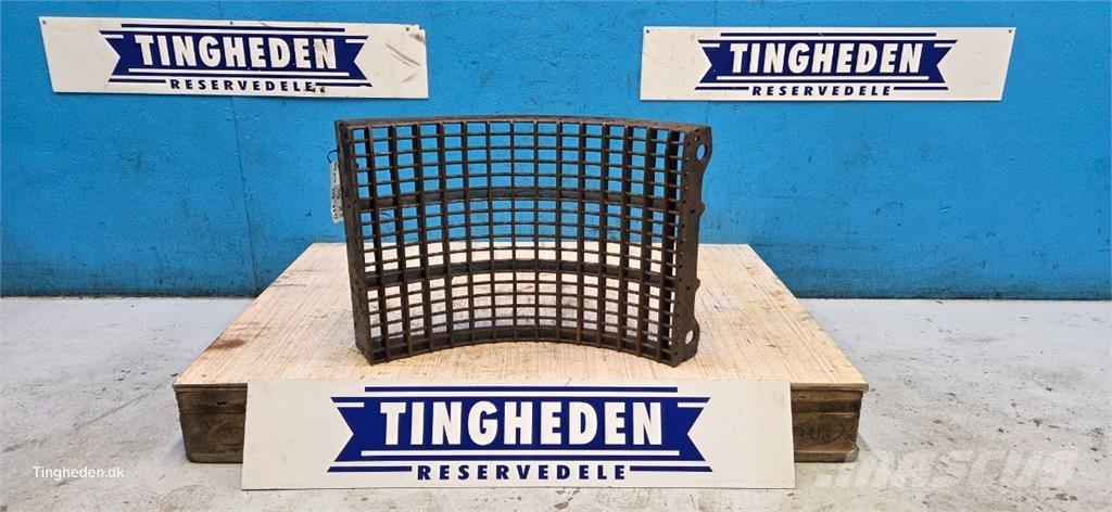 CASE 8010 Derliaus nuėmimo kombainų priedai