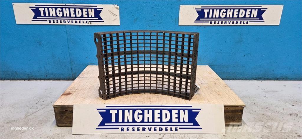 CASE 8010 Derliaus nuėmimo kombainų priedai