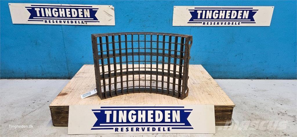 CASE 8010 Derliaus nuėmimo kombainų priedai