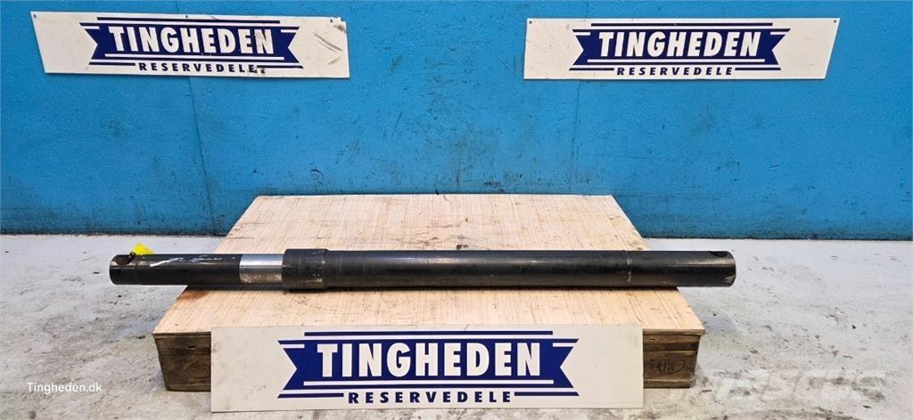 CASE 8010 Hidraulikos įrenginiai