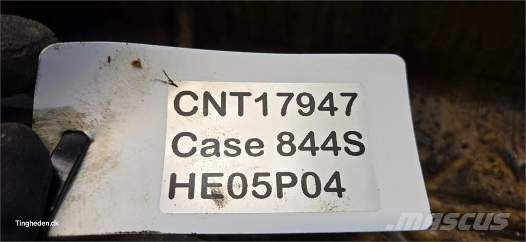 CASE 844S Varikliai