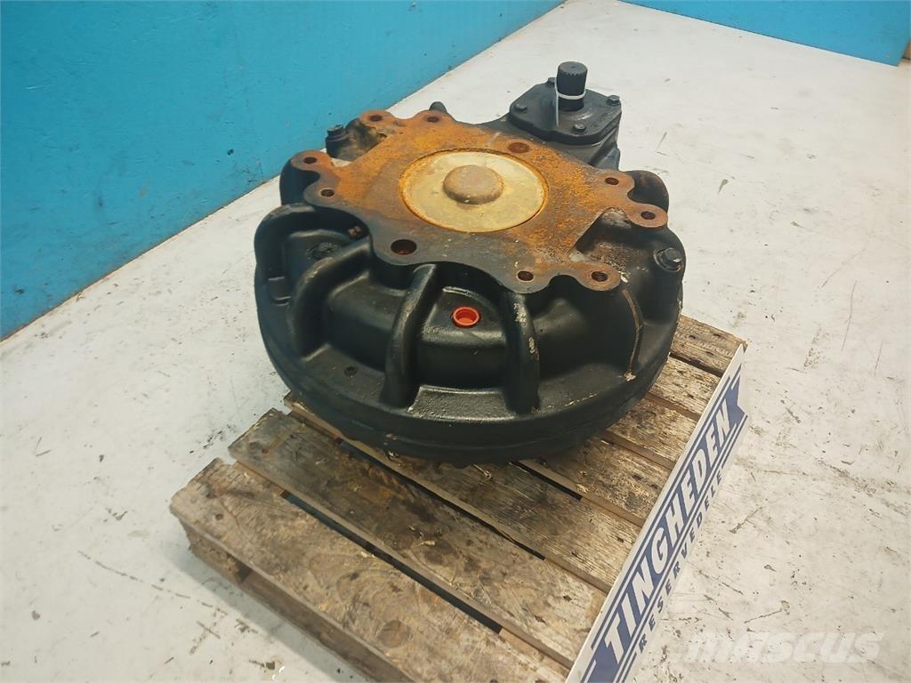 CASE 9010 Derliaus nuėmimo kombainų priedai
