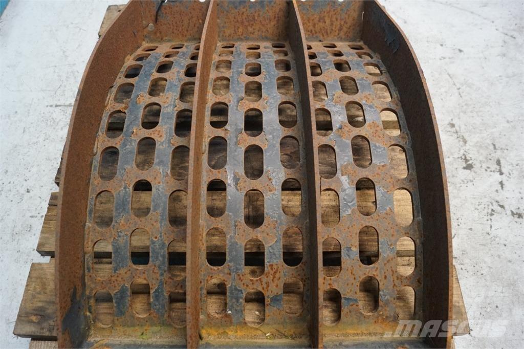CASE 9010 Derliaus nuėmimo kombainų priedai