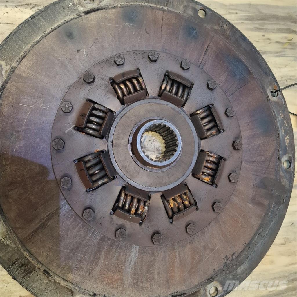 CASE 9010 Varikliai
