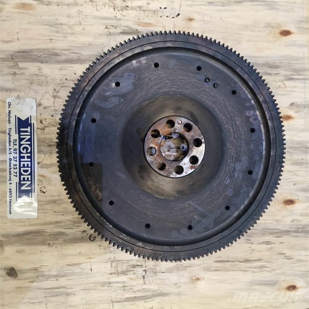 CASE 9010 Varikliai