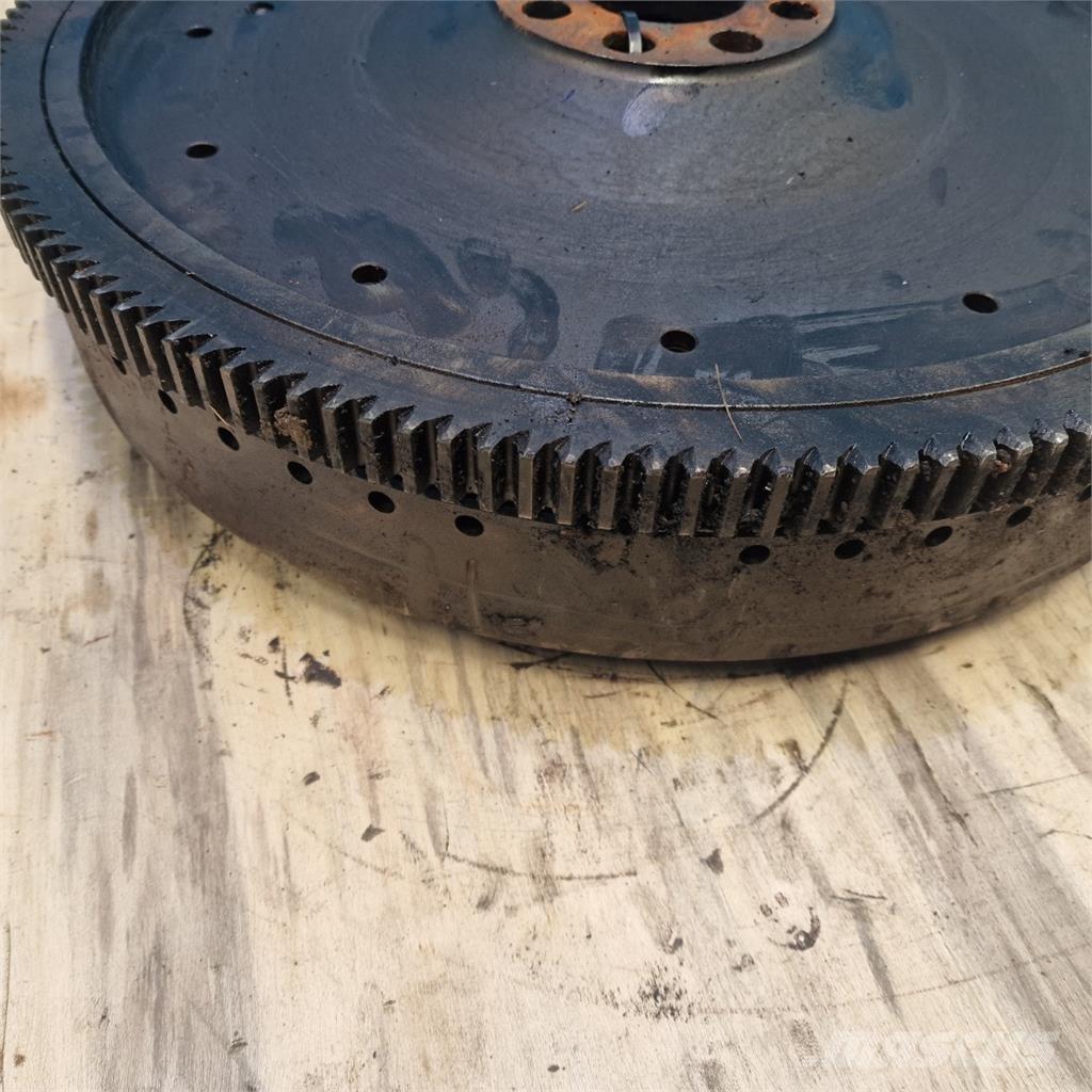 CASE 9010 Varikliai