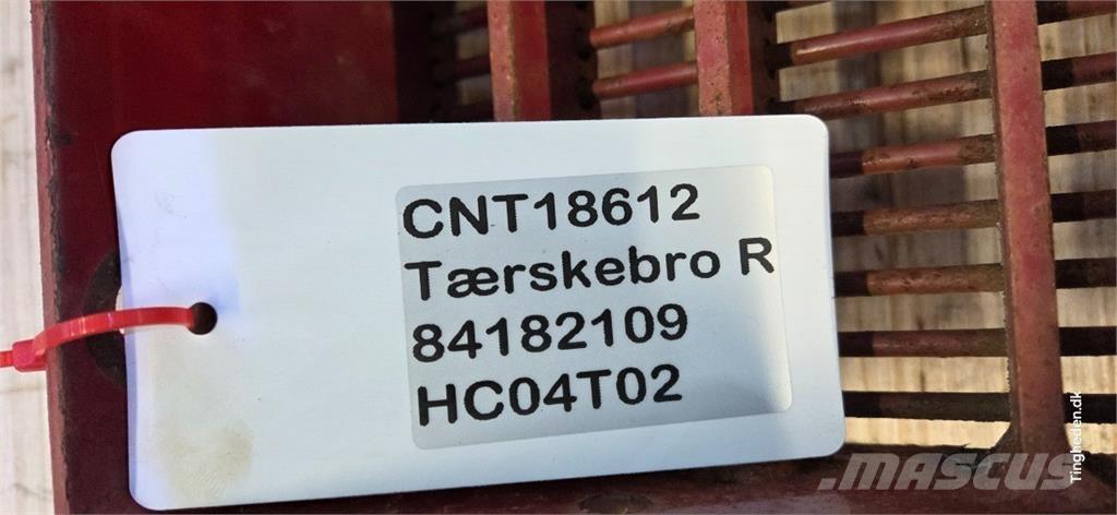 CASE 9010 Derliaus nuėmimo kombainų priedai