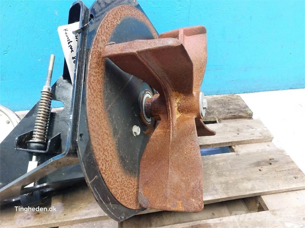 CASE 9120 Derliaus nuėmimo kombainų priedai
