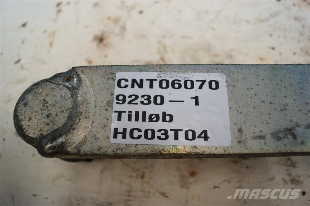 CASE 9230 Smėlio ir druskos barstytuvai