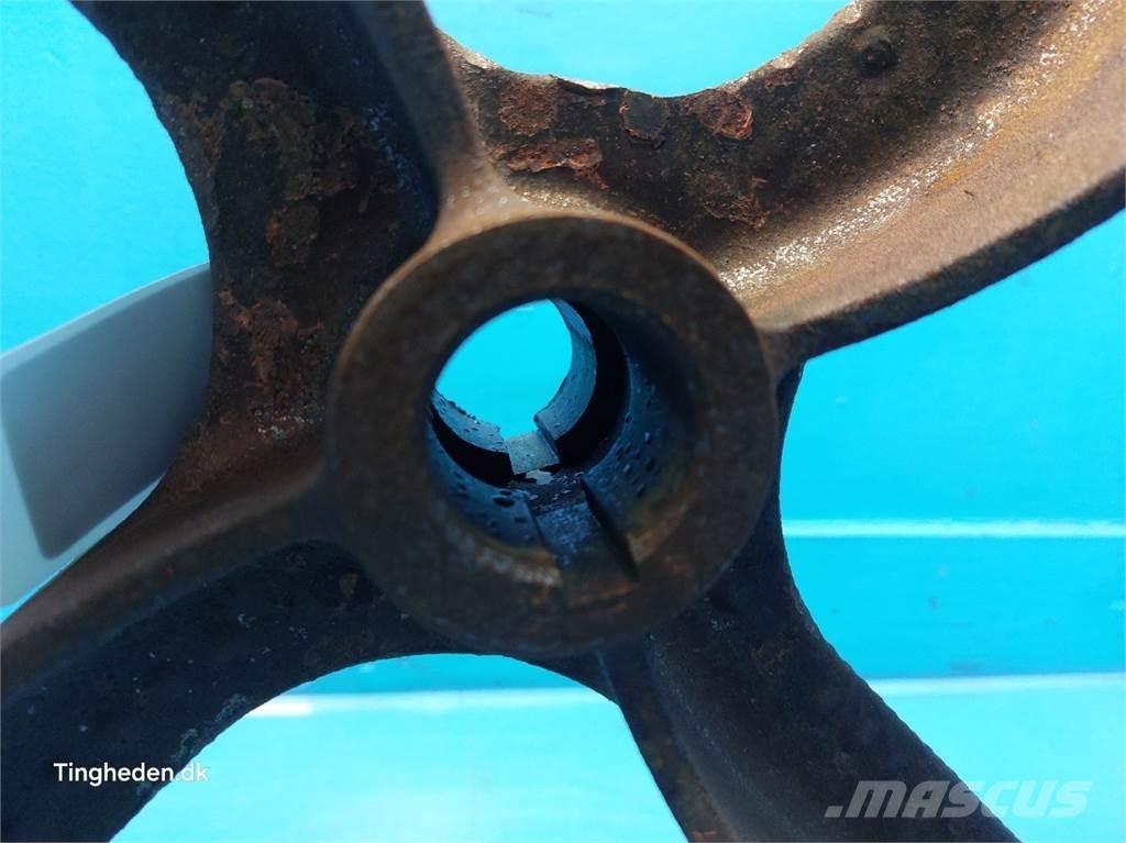 CASE 9230 Derliaus nuėmimo kombainų priedai