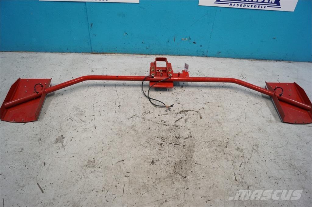 CASE CF80 Derliaus nuėmimo kombainų priedai