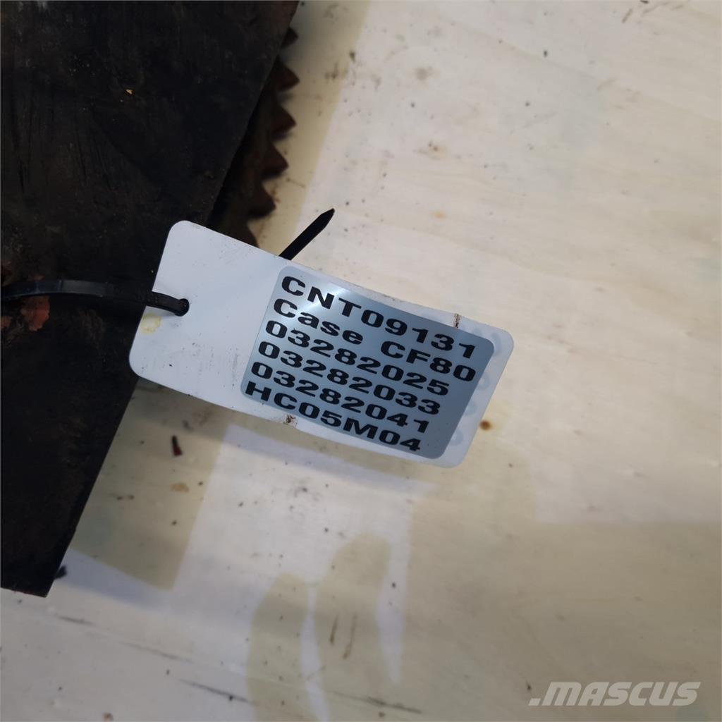 CASE CF80 Derliaus nuėmimo kombainų priedai