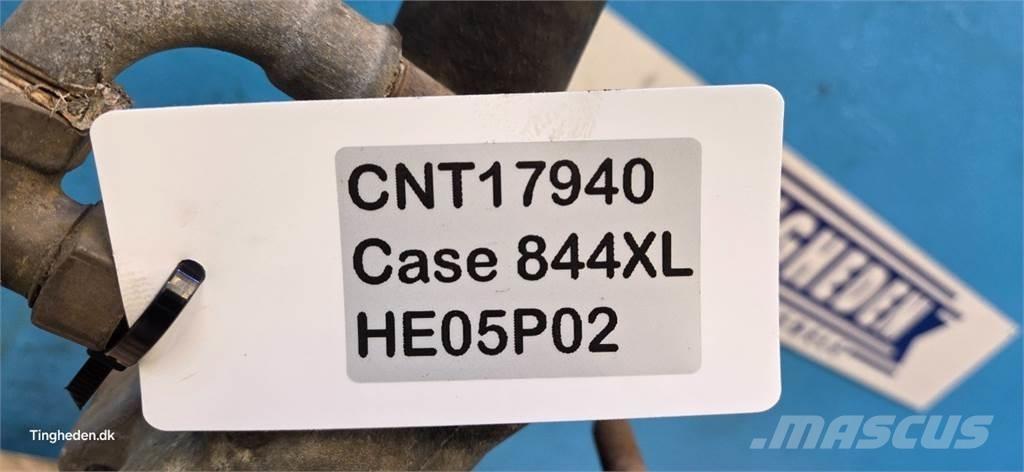 CASE D268 Varikliai