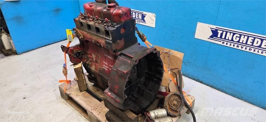 CASE D268 Varikliai