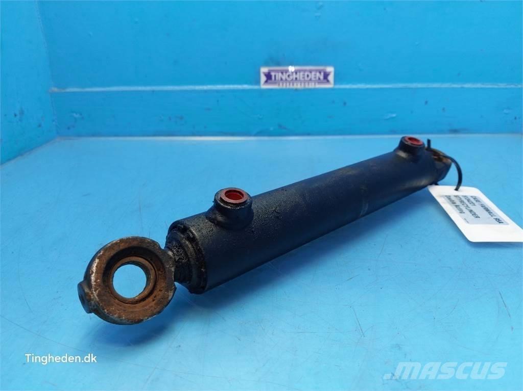 CASE Farmall 95A Hidraulikos įrenginiai