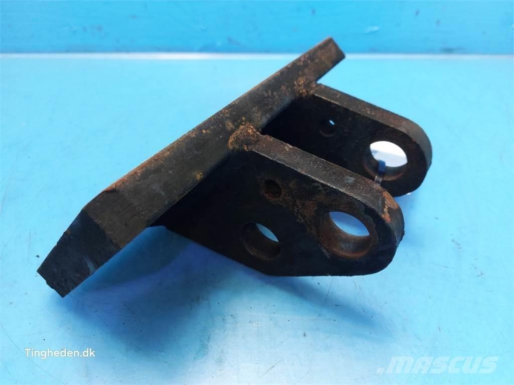 CASE Farmall 95A Kiti naudoti traktorių priedai