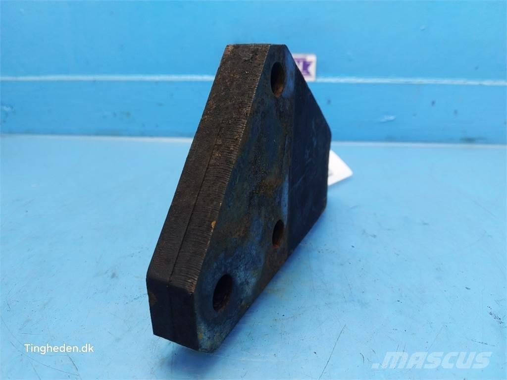 CASE Farmall 95A Kiti naudoti traktorių priedai