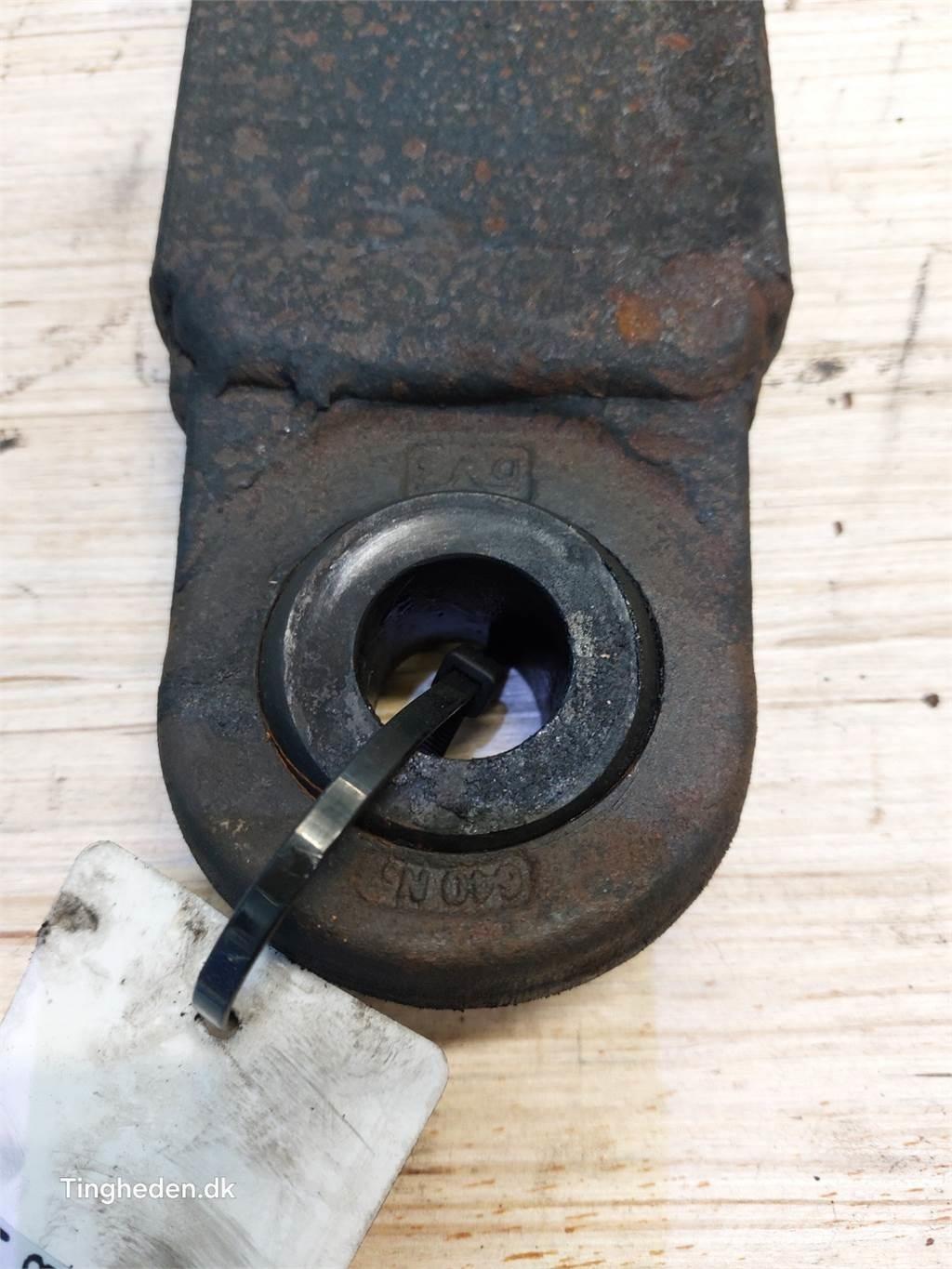 CASE Farmall 95A Kiti naudoti traktorių priedai
