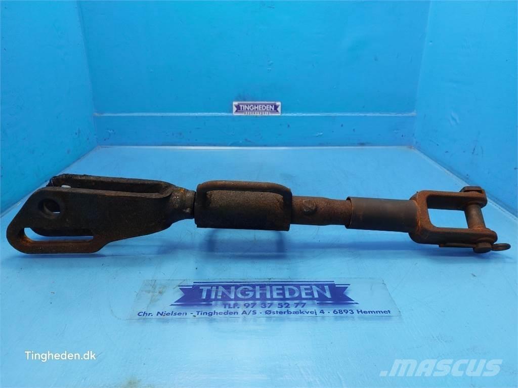 CASE Farmall 95A Kiti naudoti traktorių priedai