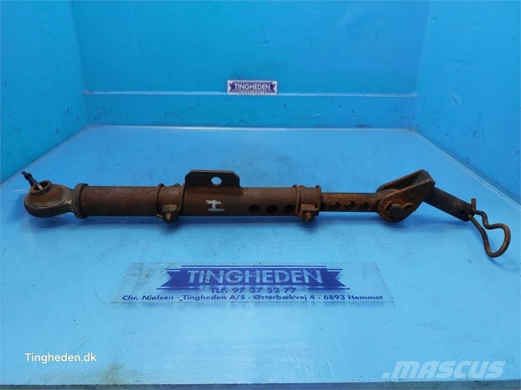CASE Farmall 95A Kiti naudoti traktorių priedai