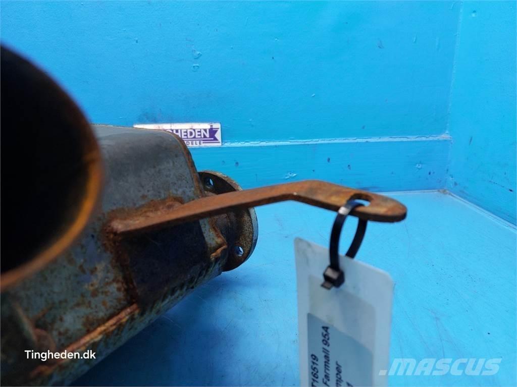 CASE Farmall 95A Varikliai