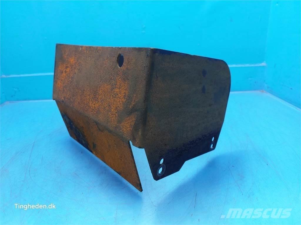 CASE Farmall 95A Kiti naudoti traktorių priedai
