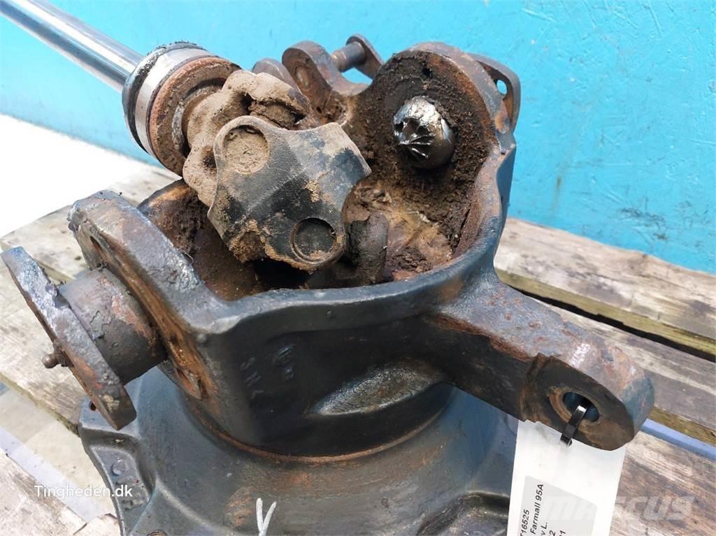 CASE Farmall 95A Kiti naudoti traktorių priedai