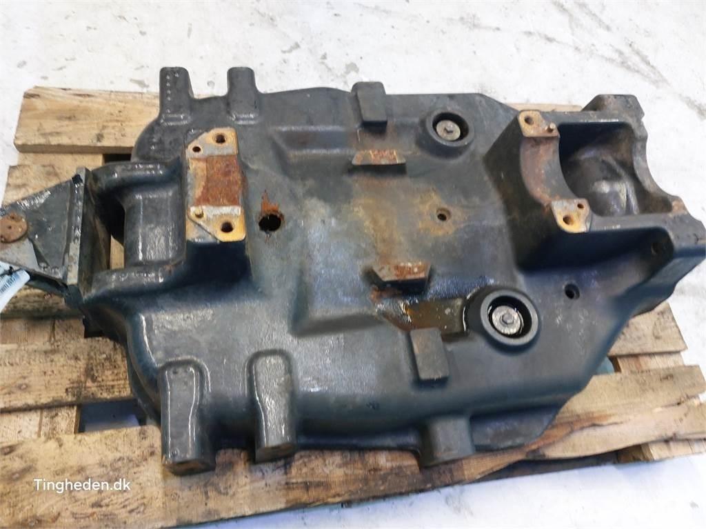 CASE Farmall 95A Kiti naudoti traktorių priedai
