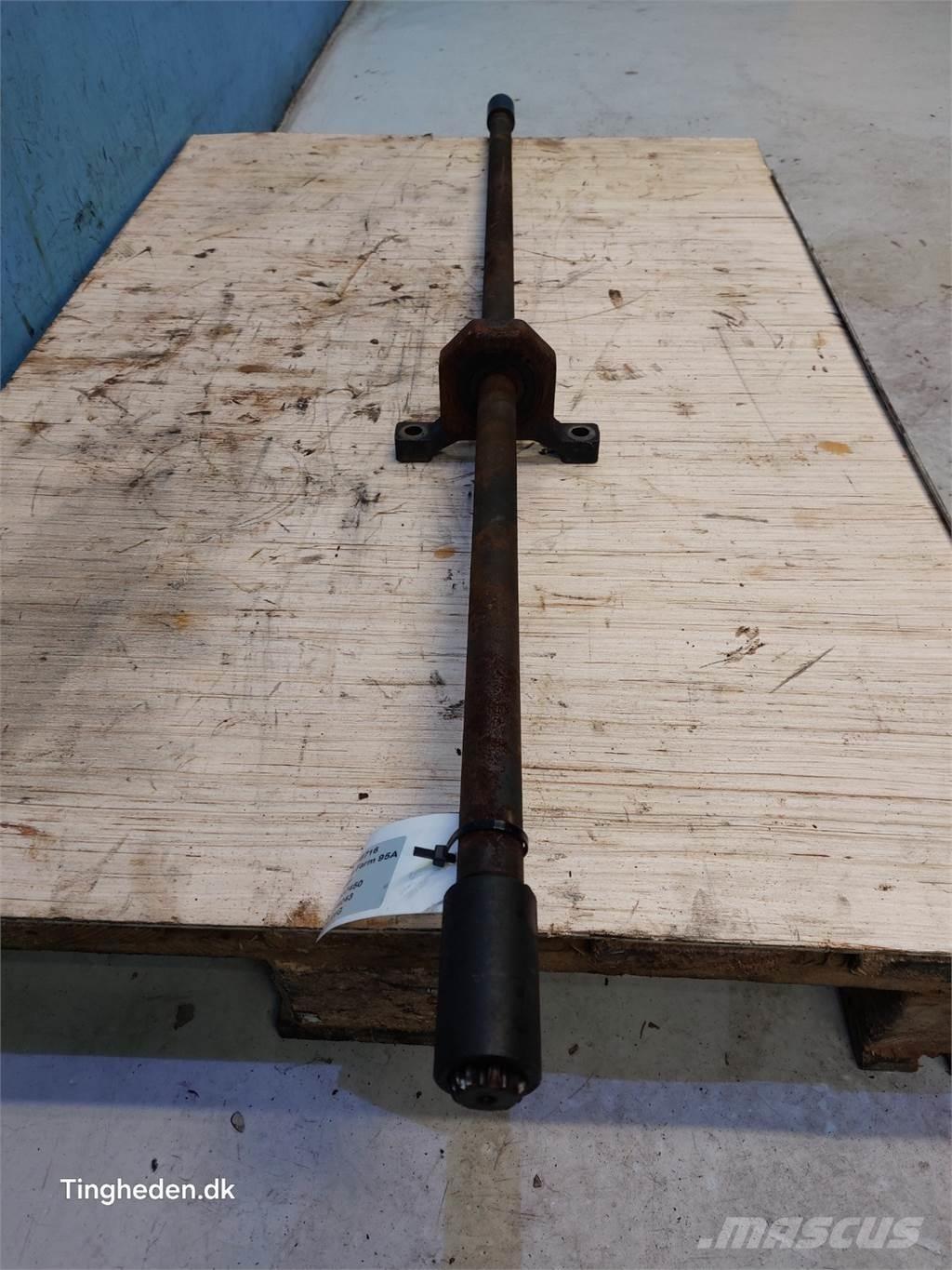 CASE Farmall 95A Kiti naudoti traktorių priedai