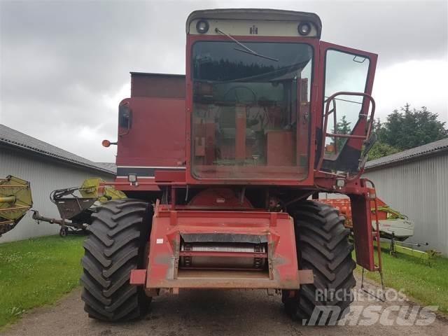 Case IH 1460 Derliaus nuėmimo kombainai