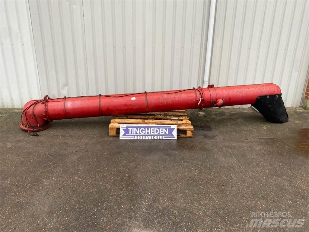 Case IH 1660 Derliaus nuėmimo kombainų priedai