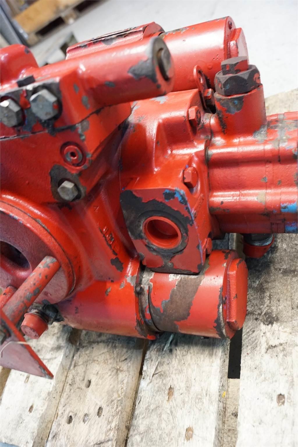 Case IH 1660 Hidraulikos įrenginiai