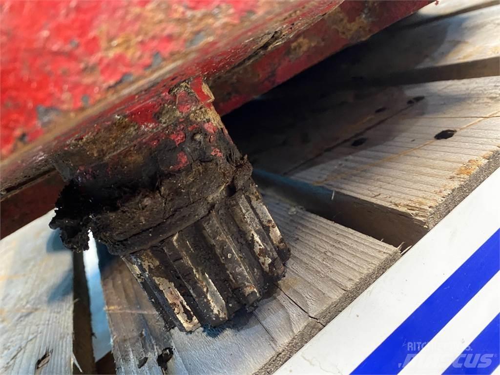 Case IH 2388 Derliaus nuėmimo kombainų priedai