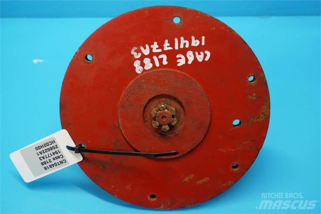 Case IH 2388 Hidraulikos įrenginiai