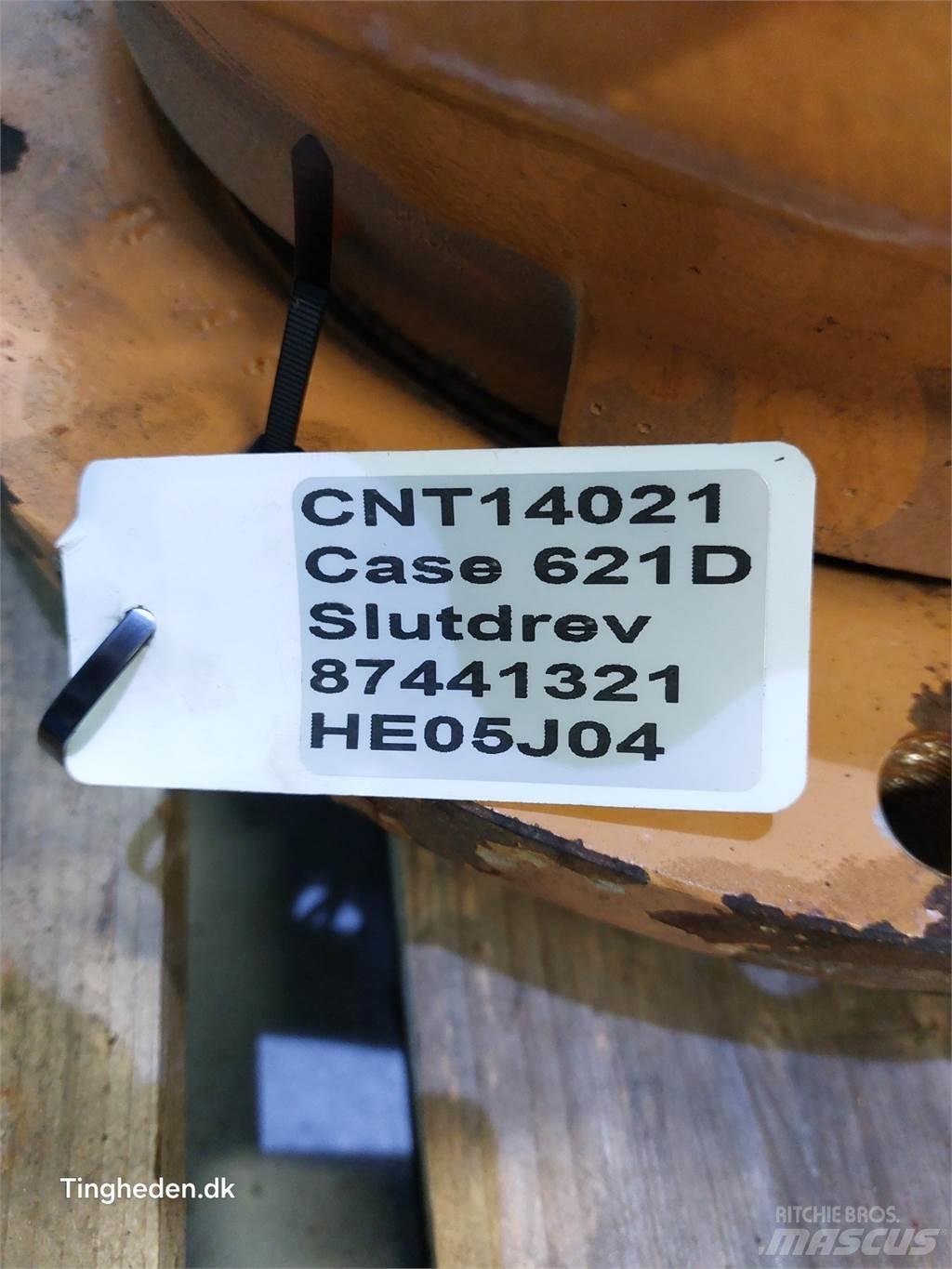 Case IH 621D Ašys