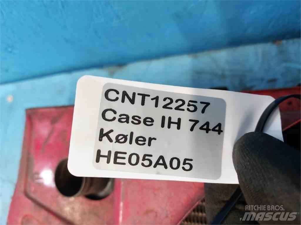 Case IH 744 Radiatoriai