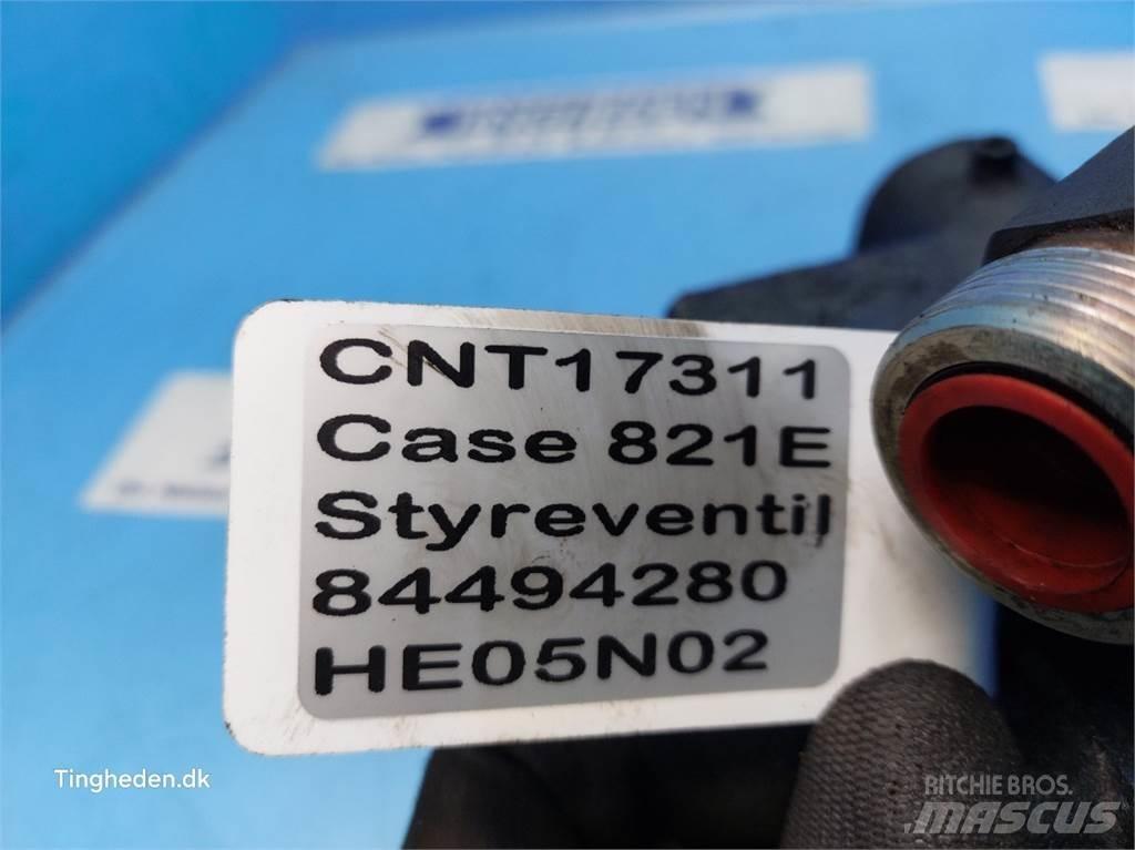 Case IH 821E Hidraulikos įrenginiai